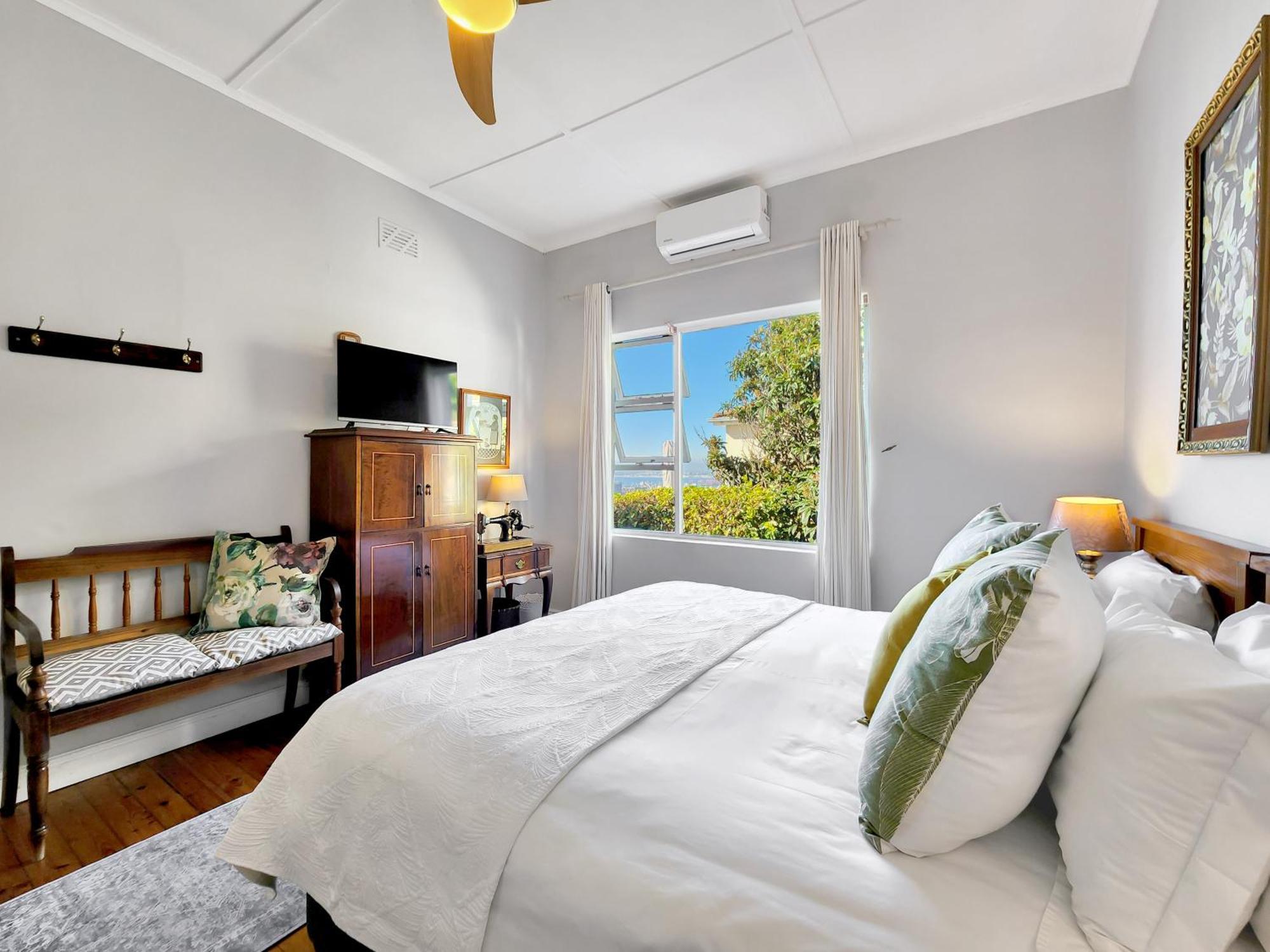 Bluegum Hill Guesthouse & Apartments เคปทาวน์ ภายนอก รูปภาพ